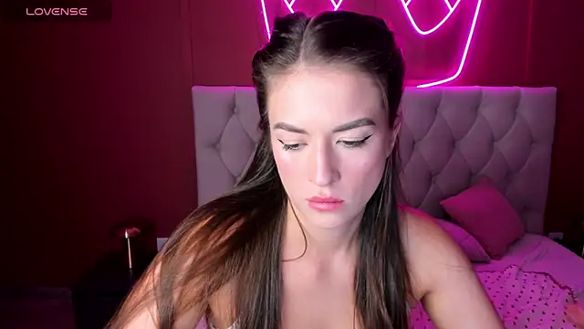 Snapshot of StacyWells chatting on September 21, 2025, 1:40 am StacyWells online show from September 21, 2025, 1:40 am