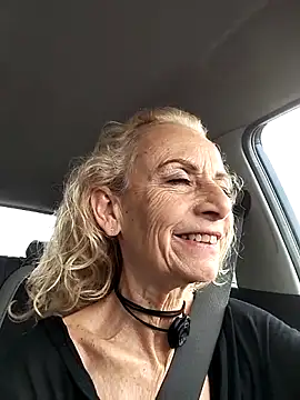 clarabell4 online show from May 5, 2026, 6:54 am
