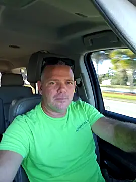 cubanitofeliz40 online show from January 9, 2026, 9:38 pm