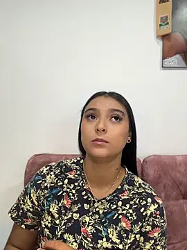 Snapshot of nicolexxaleja chatting on May 15, 2026, 3:02 am nicolexxaleja online show from May 15, 2026, 3:02 am