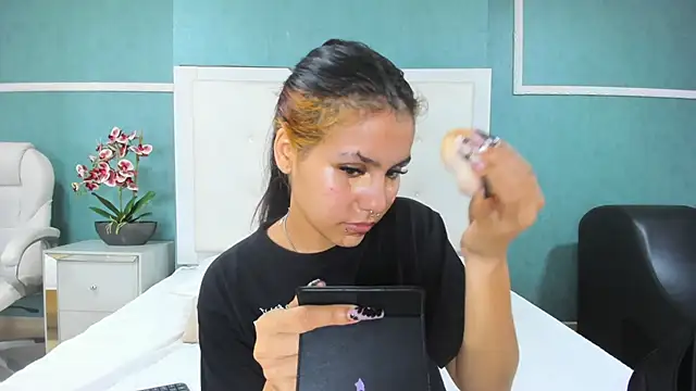 ania gomez online show from January 7, 2026, 2:41 pm