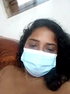 boosypussy online show from November 24, 2025, 1:05 am