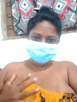Snapshot of boosypussy chatting on April 24, 2026, 10:23 pm boosypussy online show from April 24, 2026, 10:23 pm