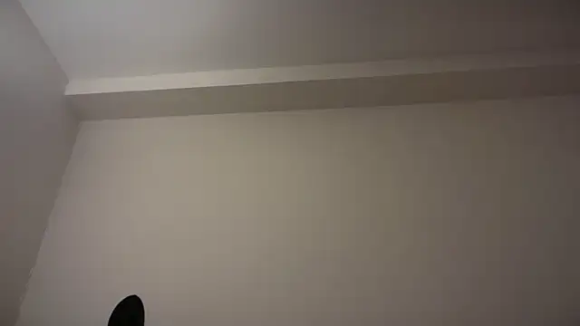 Kitty Swetty online show from December 14, 2025, 8:46 pm