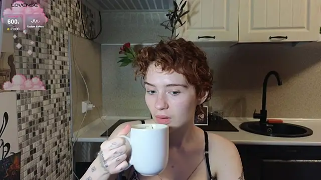 Snapshot of jelly_cherry chatting on November 26, 2025, 10:33 pm jelly cherry online show from November 26, 2025, 10:33 pm