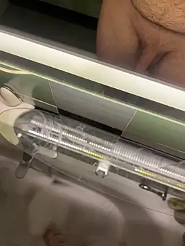 torrez69 online show from April 18, 2026, 2:37 am