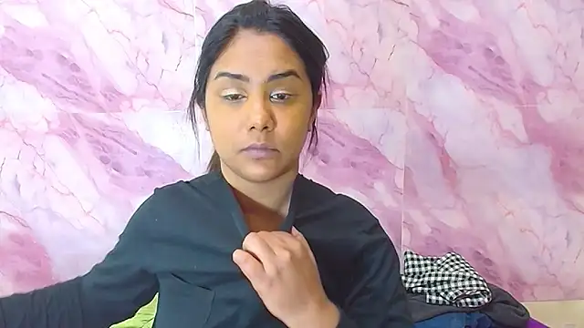 Snapshot of IndiaSexyStripper4u chatting on September 17, 2025, 4:52 pm IndiaSexyStripper4u online show from September 17, 2025, 4:52 pm