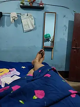 Sonirajpoot1 online show from July 3, 2026, 3:02 am