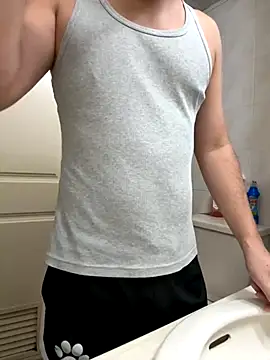 zack23088 online show from October 19, 2025, 12:33 am