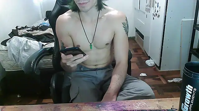 Snapshot of SHACOklown chatting on September 28, 2025, 3:28 pm SHACOklown online show from September 28, 2025, 3:28 pm