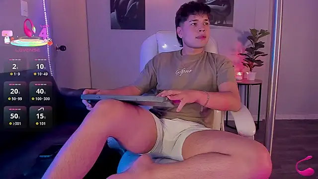 Jordan 24  online show from March 30, 2026, 8:43 pm