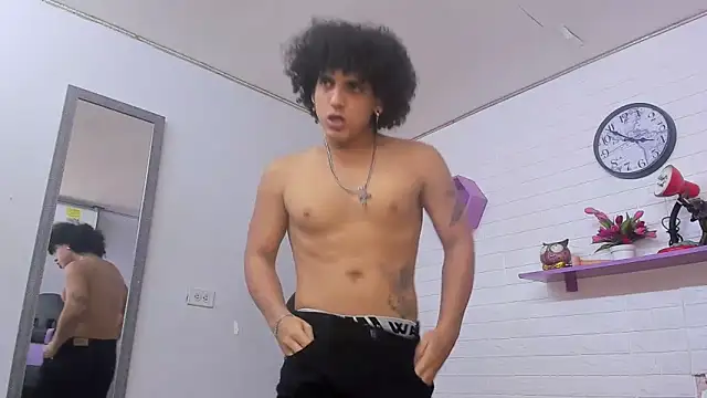 Snapshot of Xfire_boy69 chatting on October 9, 2025, 4:27 pm Xfire boy69 online show from October 9, 2025, 4:27 pm