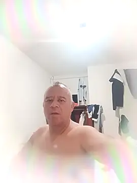 cuntico online show from October 6, 2025, 12:19 am