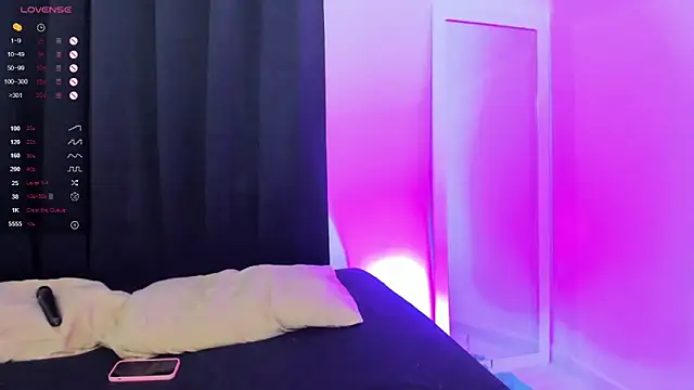 RoseeCarter online show from December 20, 2025, 12:40 am