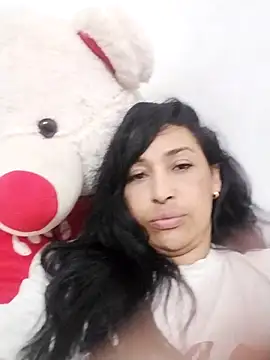 IvyShine7 online show from October 22, 2025, 10:20 pm