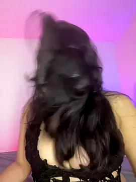 EmilyNoir1 online show from January 8, 2026, 10:23 pm