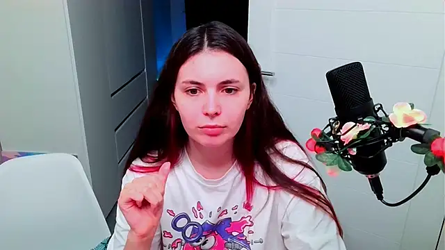 Snapshot of peachyness chatting on February 4, 2026, 6:58 pm peachyness online show from February 4, 2026, 6:58 pm