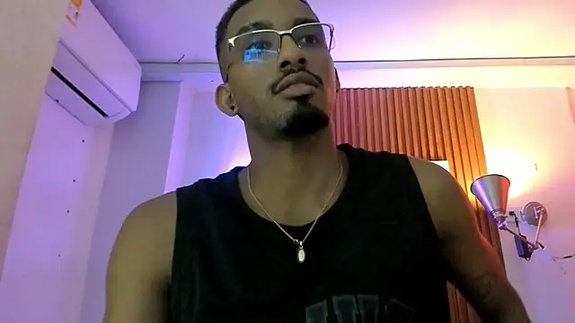 Darwin mayo online show from November 6, 2025, 5:25 pm