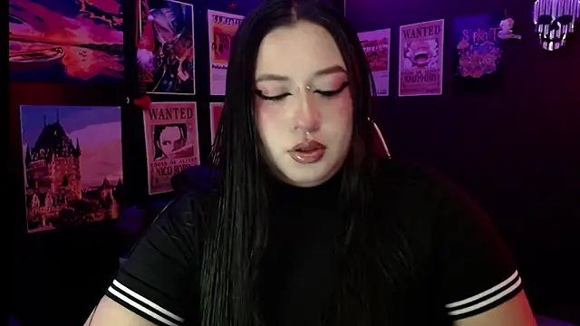 Ravendark  online show from March 6, 2026, 9:11 pm