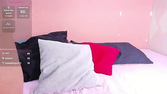 MySugarmoomy online show from October 31, 2025, 2:56 am