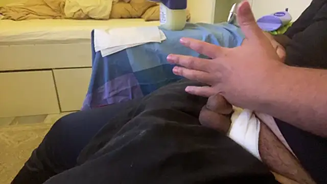 qnawafp online show from March 9, 2026, 6:56 pm