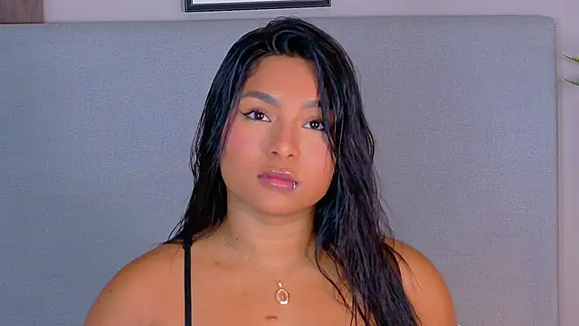 Snapshot of LanaRozz chatting on May 14, 2026, 7:42 pm LanaRozz online show from May 14, 2026, 7:42 pm
