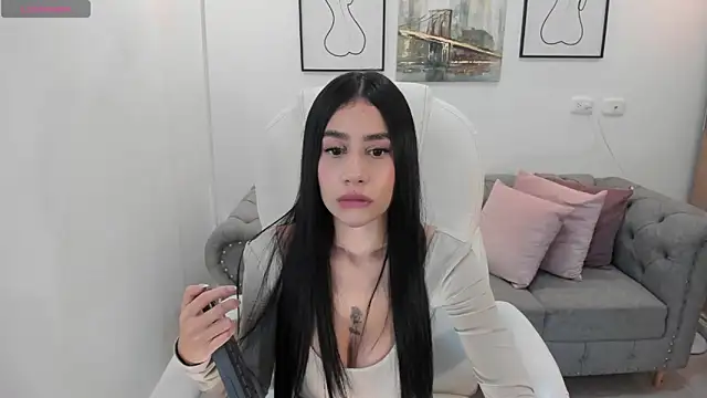 miranda crawfor online show from February 10, 2026, 5:00 am