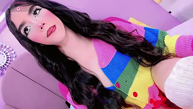 ShantyMillan online show from December 18, 2025, 1:06 pm