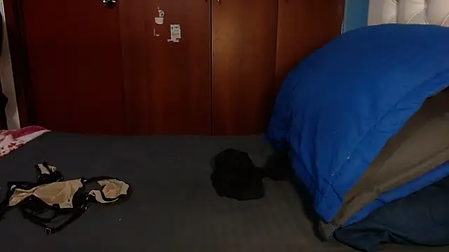 SamiBoobsxx online show from December 19, 2025, 1:29 pm