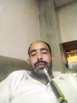 Snapshot of salimbasha chatting on October 7, 2025, 9:01 pm salimbasha online show from October 7, 2025, 9:01 pm