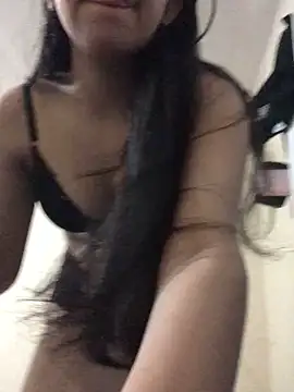 Snapshot of ashleyy20 chatting on November 1, 2025, 8:00 pm ashleyy20 online show from November 1, 2025, 8:00 pm