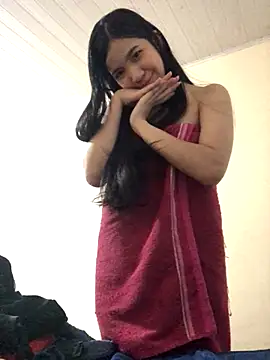 Snapshot of ashleyy20 chatting on November 5, 2025, 1:49 am ashleyy20 online show from November 5, 2025, 1:49 am