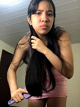 Snapshot of ashleyy20 chatting on November 16, 2025, 11:21 pm ashleyy20 online show from November 16, 2025, 11:21 pm