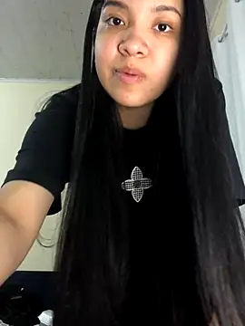 Snapshot of ashleyy20 chatting on November 28, 2025, 10:56 pm ashleyy20 online show from November 28, 2025, 10:56 pm