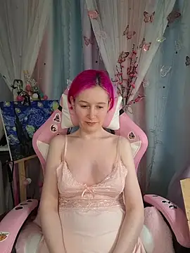 Snapshot of Fuzzy_Unicorn chatting on April 30, 2026, 8:57 pm Fuzzy Unicorn online show from April 30, 2026, 8:57 pm
