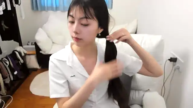 Snapshot of xuannv0000 chatting on September 25, 2025, 8:29 am xuannv0000 online show from September 25, 2025, 8:29 am