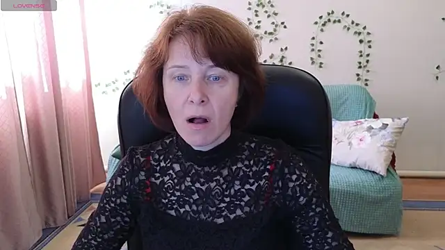 Lia Tito online show from May 29, 2026, 6:44 am