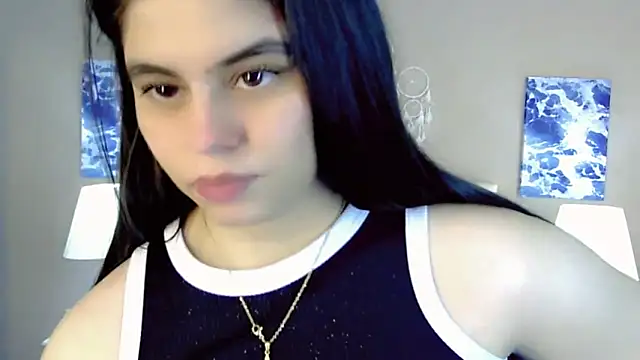 maddissonivanova online show from September 24, 2025, 7:06 pm