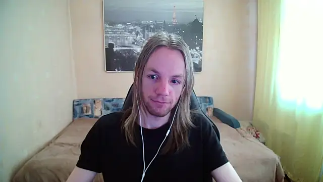 AdamDickens online show from April 22, 2026, 10:39 am