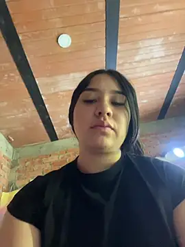 BELLAALEJA online show from April 12, 2026, 6:46 pm