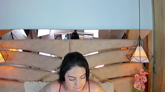 pamemiller1 online show from September 17, 2025, 3:19 am