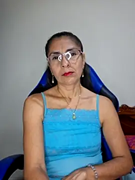 Snapshot of Natasha_50 chatting on January 17, 2026, 1:10 am Natasha 50 online show from January 17, 2026, 1:10 am