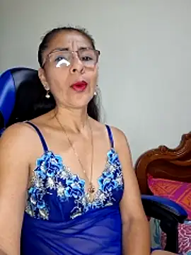 Snapshot of Natasha_50 chatting on February 6, 2026, 1:10 am Natasha 50 online show from February 6, 2026, 1:10 am