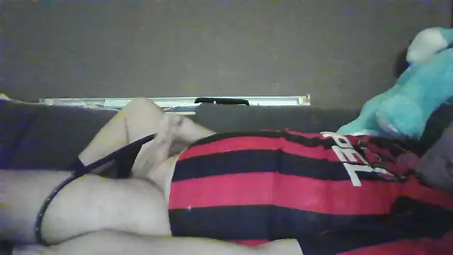 Snapshot of JasperGeil chatting on November 22, 2025, 2:21 am JasperGeil online show from November 22, 2025, 2:21 am