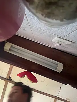 valen1891 online show from March 22, 2026, 5:05 pm