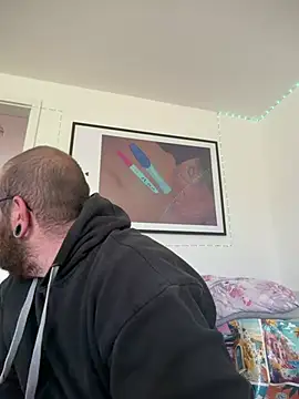 mrandmrsdarkside online show from April 8, 2026, 12:49 pm