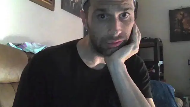 Snapshot of dik4cache chatting on September 18, 2025, 1:02 pm dik4cache online show from September 18, 2025, 1:02 pm