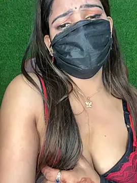 Snapshot of SEXY-SIMI-BHABI chatting on April 7, 2026, 9:15 pm SEXY-SIMI-BHABI online show from April 7, 2026, 9:15 pm