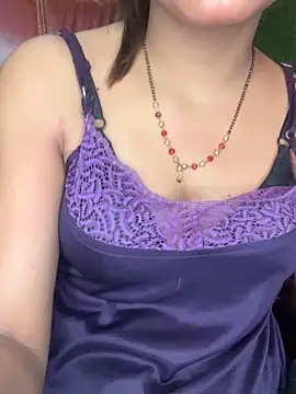 Snapshot of SEXY-SIMI-BHABI chatting on May 9, 2026, 2:28 am SEXY-SIMI-BHABI online show from May 9, 2026, 2:28 am