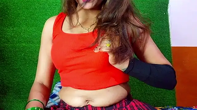Snapshot of SEXY-SIMI-BHABI chatting on May 15, 2026, 6:09 am SEXY-SIMI-BHABI online show from May 15, 2026, 6:09 am